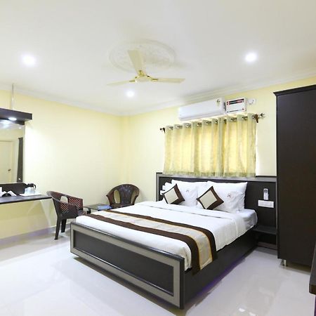Saibala Transit Hotel Chennai Exterior photo